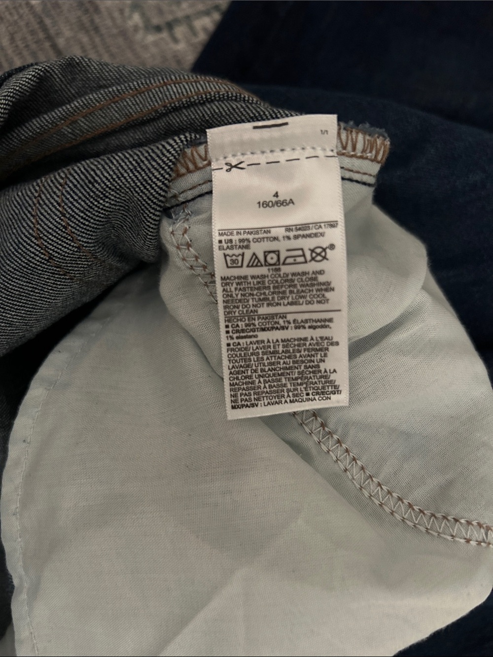 Old Navy Mid Rise Slouchy Wide Leg Crop Jeans Size 4 - Picture 6 of 9